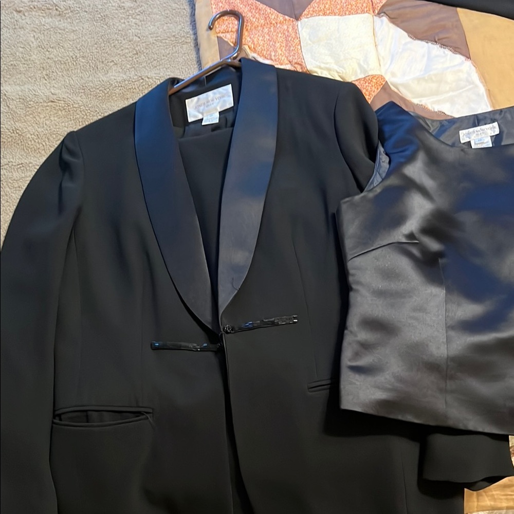 Elegant Black Blazer Set